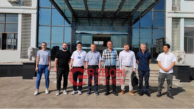 外商來廠考察-大江倉儲(chǔ)籠